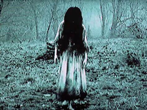 Samara coming out the well